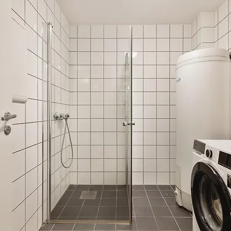Floyen - Private With The Location In Проживання в сім'ї